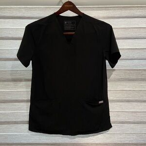 FIGS Technical Collection Women's Size Medium Black Scrub Top V-Neck